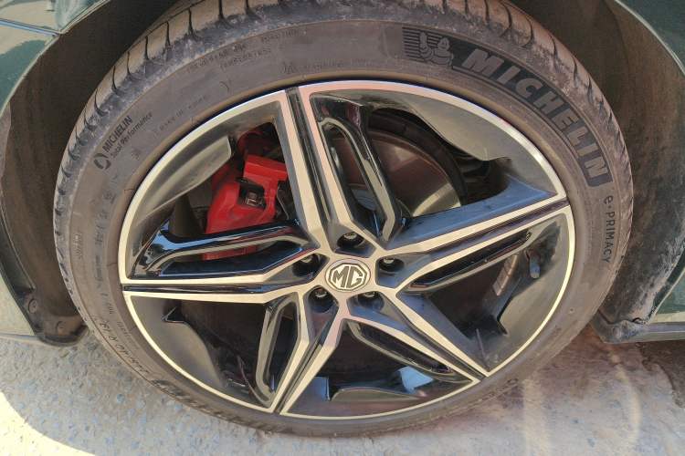 Used MG 7 2023 2.0T Automatic Trophy+ Ignition Glory Edition