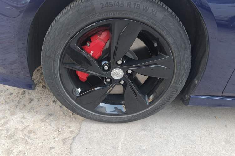 Used Buick Regal 2020 GS 28T Prestige Model