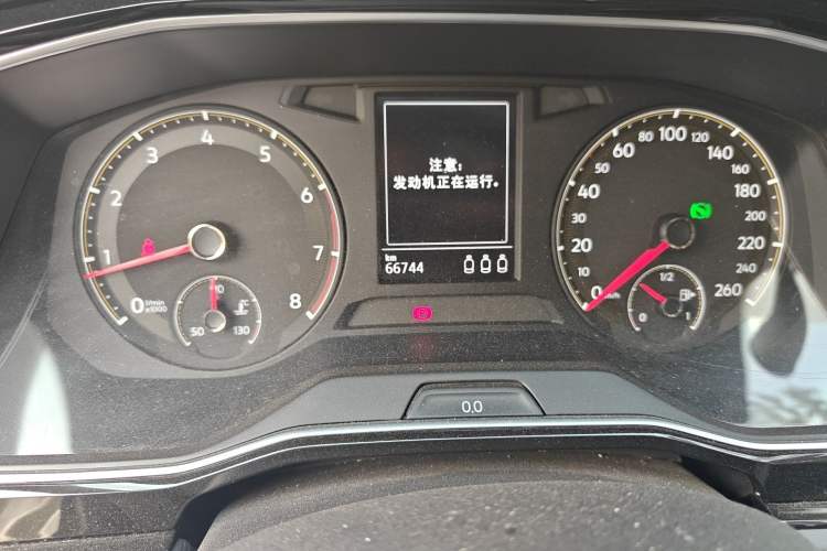 Used Volkswagen Sagitar 2020 280TSI DSG Comfort Version China VI Standard Odometer Close Up