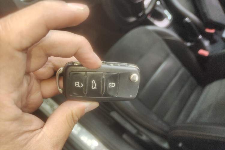 Used Volkswagen C-TREK 2017 230TSI DSG Luxury Model