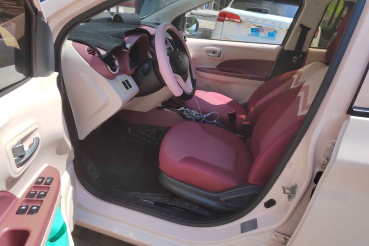 Used CHANGAN OSHAN Benni E-Star 2021 National Edition Colorful Version Lithium Iron Phosphate (31.86 kWh) Interior 3
