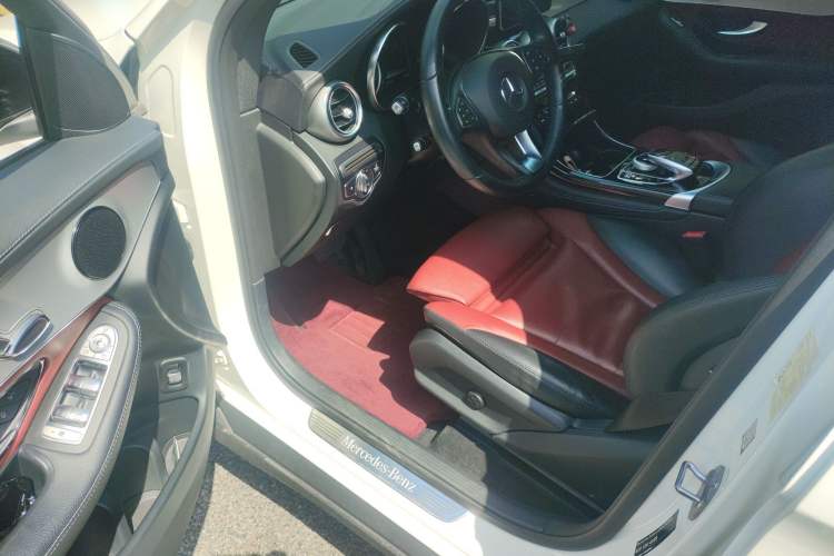 Used Mercedes-Benz GLC Coupe 2019 GLC 200 4MATIC Coupe SUV Driver Seat