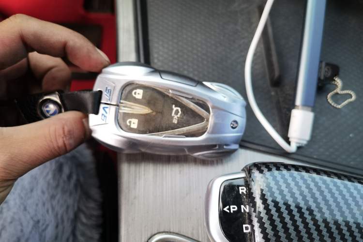 Used CHANGAN UNI-T 2020 1.5T Prestige Version
