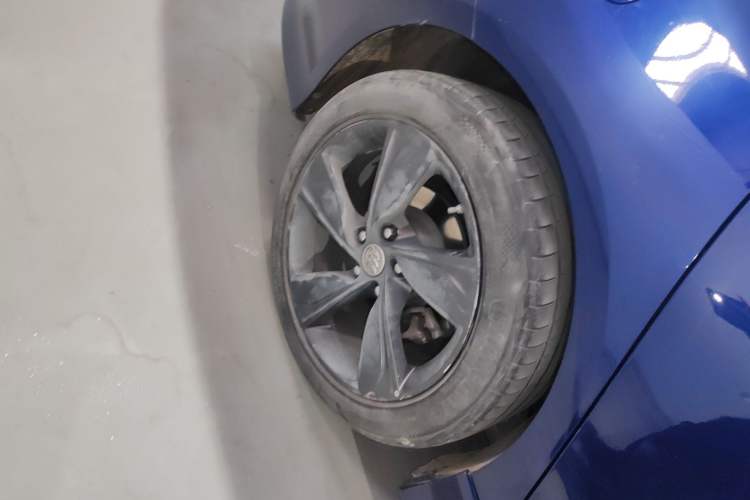 Used Buick Regal 2017 GS 28T Luxury Model
