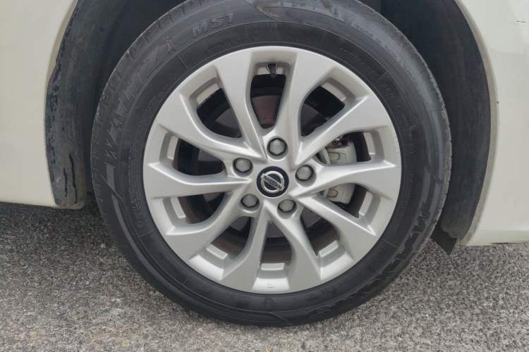 Used Nissan Sylphy 2022 Classic 1.6XL CVT Luxury Edition Right Front Wheel Hub