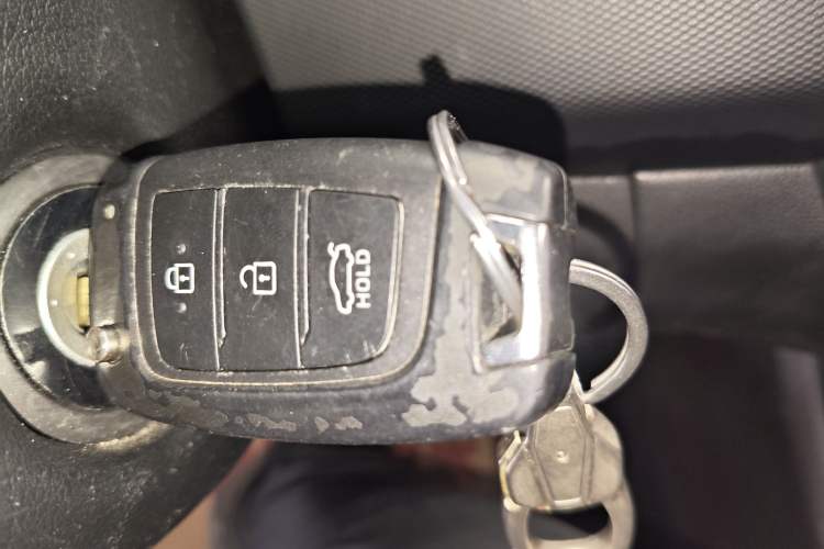 Used Hyundai Celesta 2020 1.6L Automatic GL Enjoyable Edition Interior 1