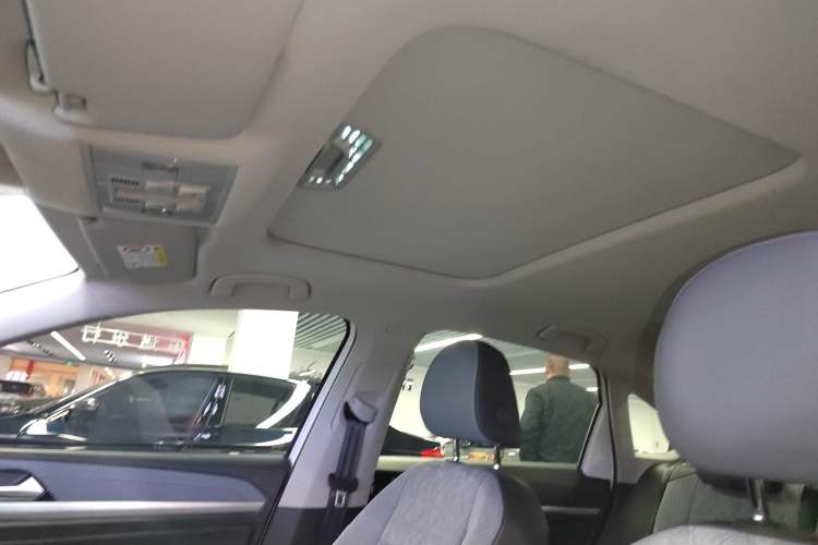 Used Volkswagen Lavida 2023 300TSI DSG Full-Comfort Edition