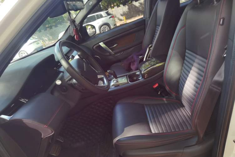 Used Land Rover Discovery Sport 2021 249 PS R-Dynamic HSE Luxury Custom Edition
