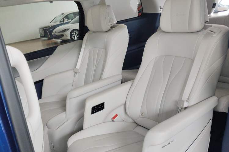 Used Buick GL8 New Energy 2024 Lu Zun Luxury Edition 7-Seater