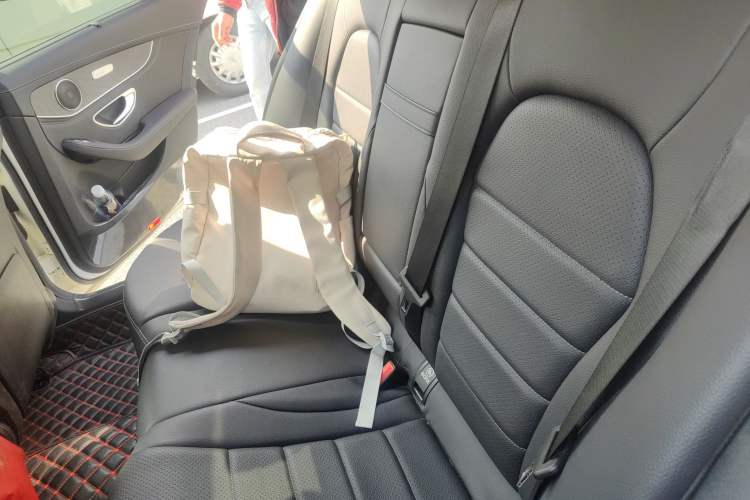 Used Mercedes-Benz C-Class 2017 Facelift C 200 L 4MATIC Sport Edition