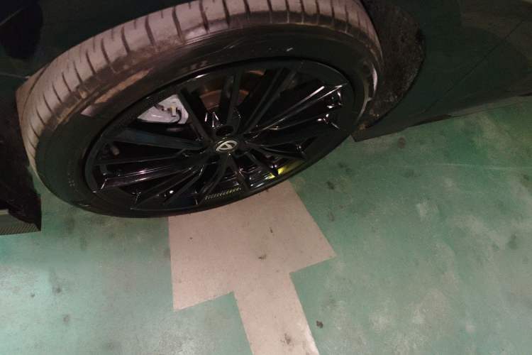 Used Changan UNI-V 2024 1.5T Prestige Sport Edition