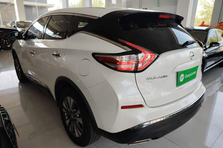 Used Nissan Murano 2017 2.5L XE Two-Wheel Drive Elite Edition
