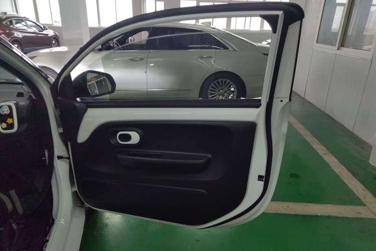 Used Roewe Clever 2021 302km Excellence Edition
