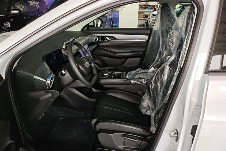 Used Dongfeng Aeolus SKY EV01 2025 530 km AIR Elite Edition