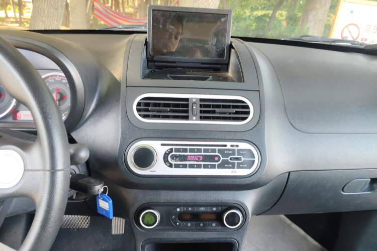 Used MG 3SW 2015 1.5L AMT Elite Model
