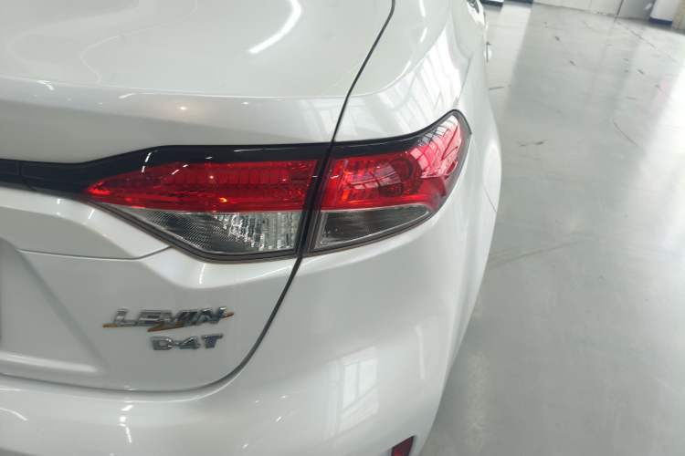 Used Toyota Levin 2021 185T CVT Luxury Edition Right Rear Taillight