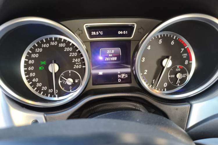 Used Mercedes-Benz M-Class 2012 ML 300
