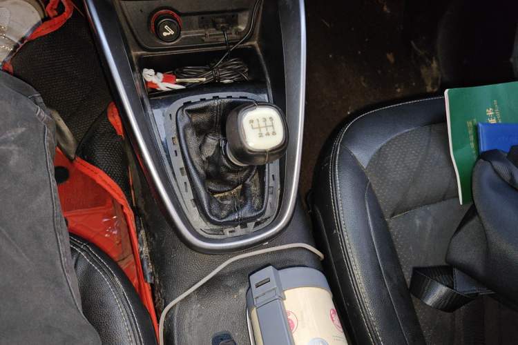 Used Baojun 510 2017 1.5L Manual Fashion Model Gear Lever