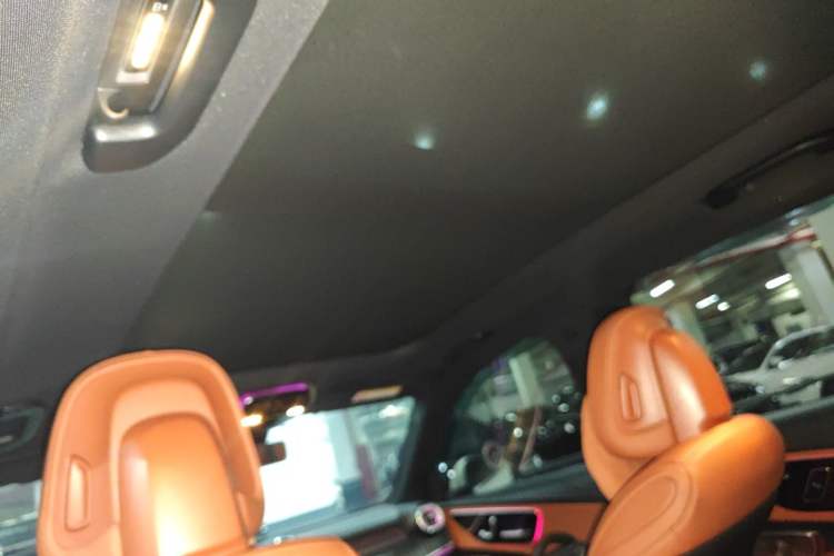 Used Mercedes-Benz GLC 2023 GLC 300 L 4MATIC Luxury 7-Seater Headliner