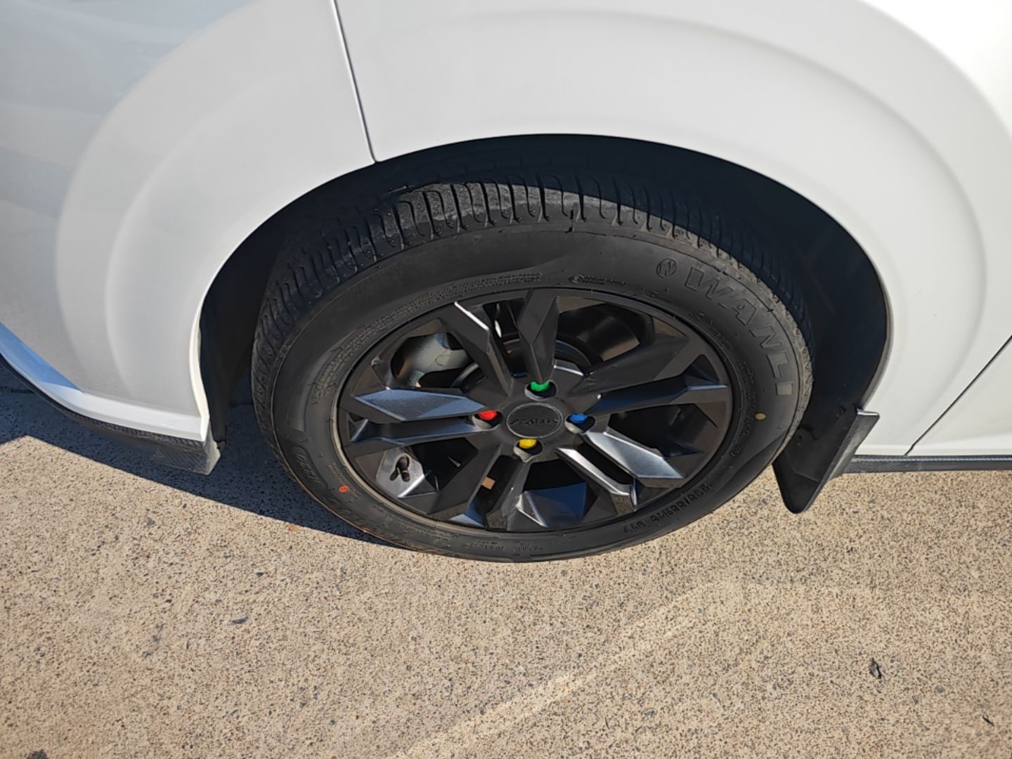 Dongfeng Aeolus Yixuan 2024 1.5L Automatic JingSu Edition — снимка 10