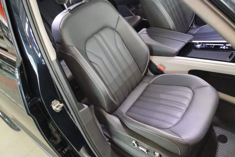 Used Volkswagen Teramont 2023 380TSI Four-Wheel Drive Prestige Luxury Edition Right Front Seat