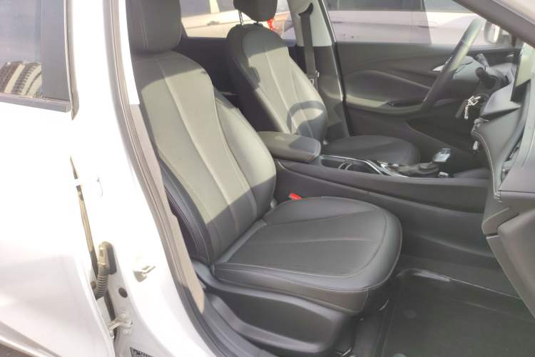 Used Buick Verano 2023 Pro Enjoyment Edition Right Front Seat