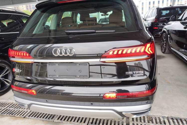 Used Audi Q7 2021 55 TFSI quattro S line Prestige Edition
