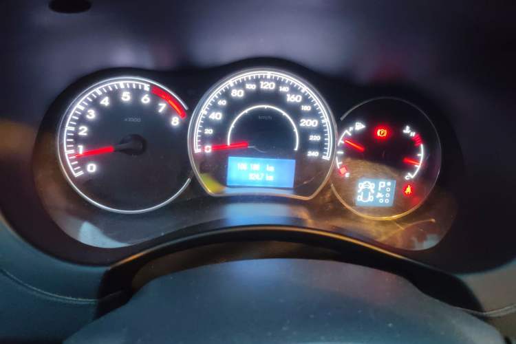 Used Renault Koleos 2013 2.5L Two-Wheel-Drive Urban Edition Instrument Cluster