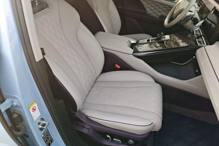 Used Wey Mocha 2021 2.0T Two-Wheel-Drive Premium Edition