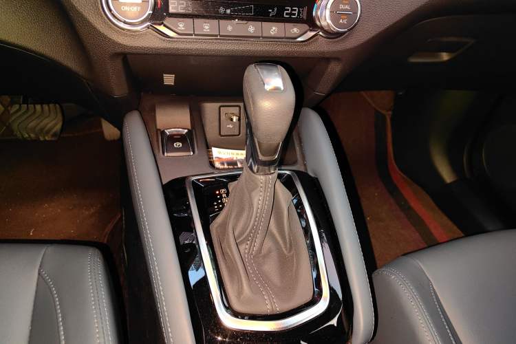 Used Nissan Qashqai 2025 Honor 2.0L CVT XV Genuine Edition