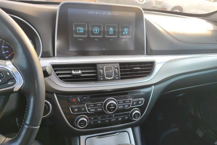 Used GAC Trumpchi GA8 2017 280T Deluxe Edition
