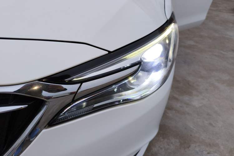 Used Buick GT 2019 18T Automatic Connected Elite Model China VI Standard Left Front Headlight