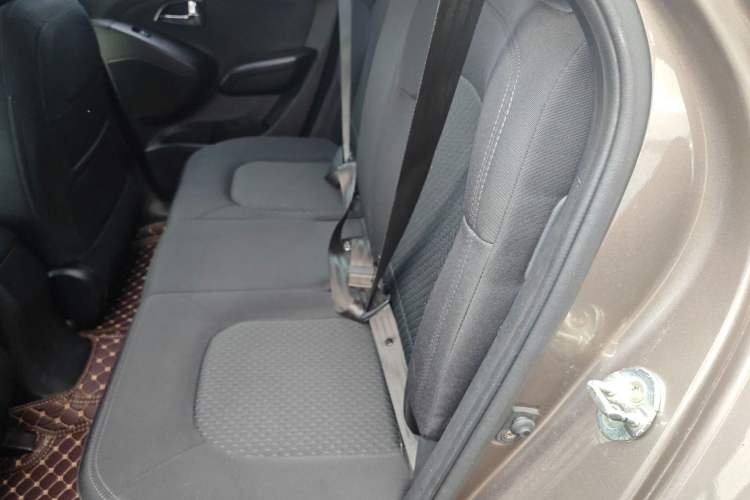 Used Hyundai ix35 2013 2.0L Manual 2WD Comfort GL China IV Standard