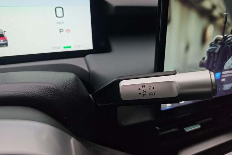 Used AION Y 2023 Plus 510 Smart Edition