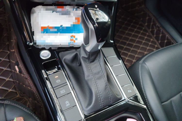 Used Volkswagen Passat 2023 Revised 330TSI Elite Edition Gear Lever