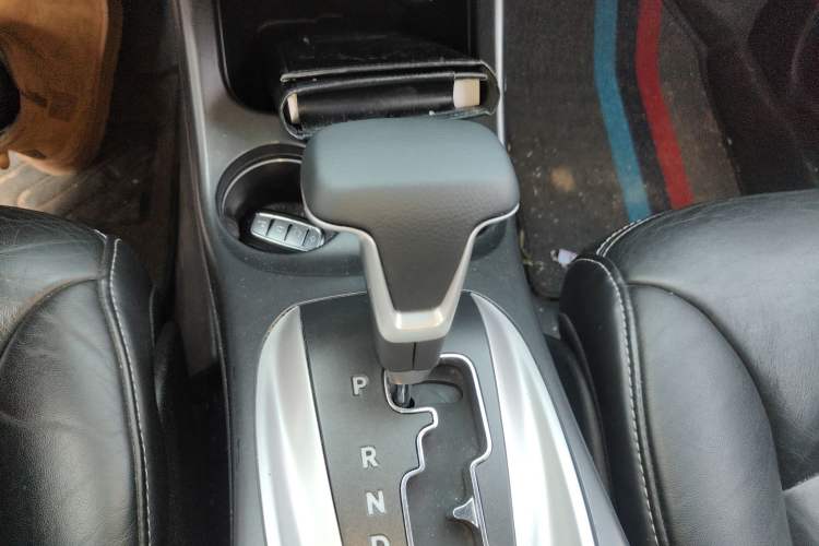 Used Dodge Journey 2013 2.4L Two-Wheel Drive Luxury Version