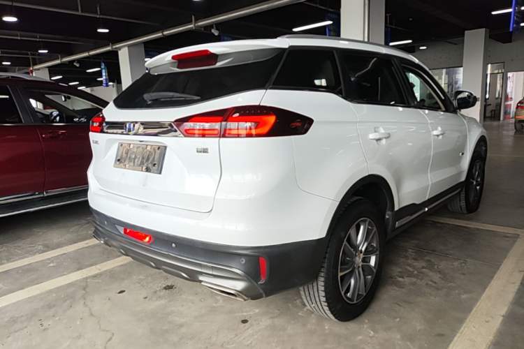 Used Geely Auto Emgrand X7 Sport 2018 1.8TD Automatic Two-Wheel Drive Smart Connect 4G Internet Edition Rear Right 45 Deg