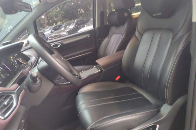 Used GAC Trumpchi M6 2023 PRO 270T DCT Luxury Edition Left Front Seat