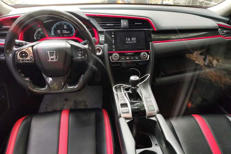 Used Honda Civic 2016 220TURBO Manual Luxury Edition