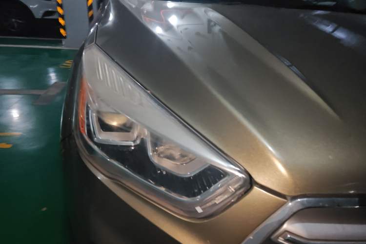 Used Ford Kuga 2017 EcoBoost 180 Two-Wheel-Drive Tiger Leap Model