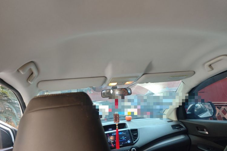 Used Honda CR-V 2012 2.0L two-wheel drive urban version
