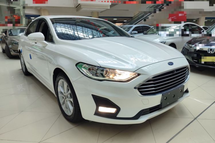 Used Ford Mondeo 2020 EcoBoost 180 Stylish Model Front Right 45 Deg
