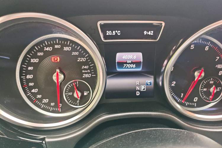 Used Mercedes-Benz GLS 
