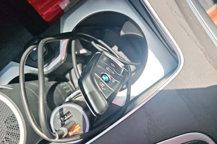 Used BMW X7 2021 xDrive40i Luxury Package with Leading Features