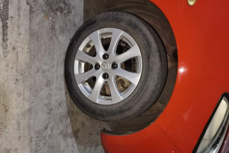 Used Mazda 2 2012 Hatchback Xuan Dong 1.3L Automatic Standard Edition