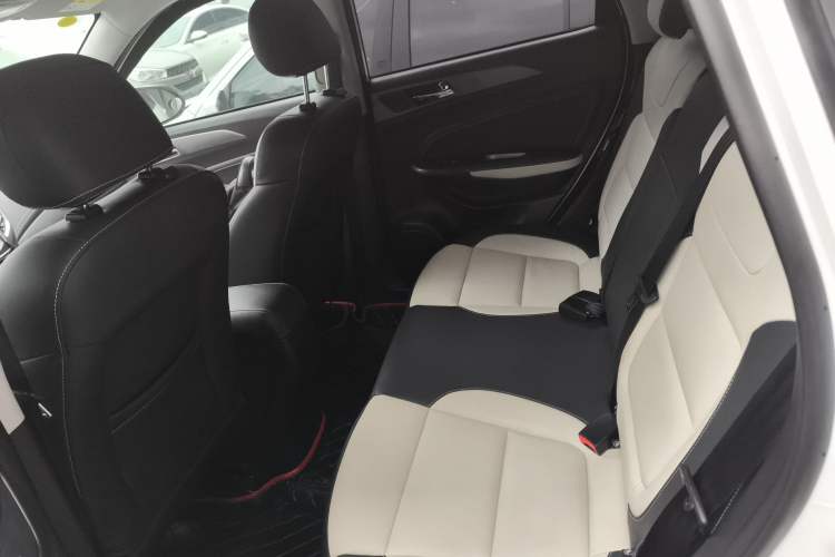 Used CHANGAN CS35 2017 1.6L Automatic Luxury Model