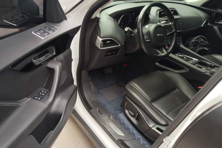 Used Jaguar F-PACE 2016 3.0 SC Four-Wheel Drive R-Sport Sport Edition