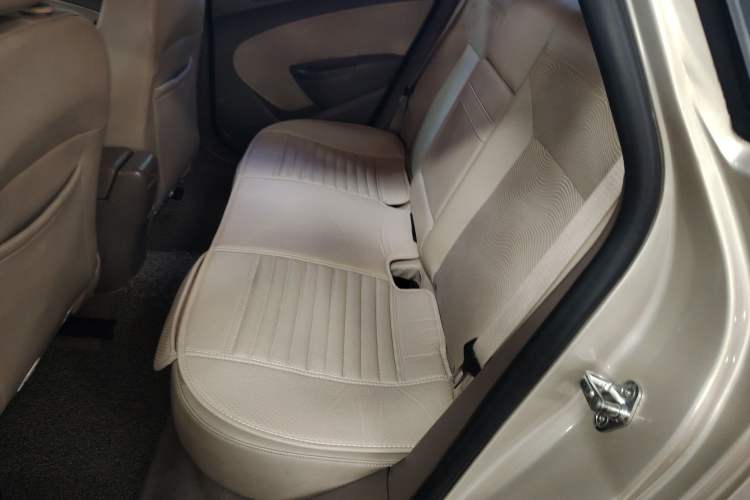 Used Buick GT 2010 GT 1.6L Automatic Fashion Edition Left Rear Seat