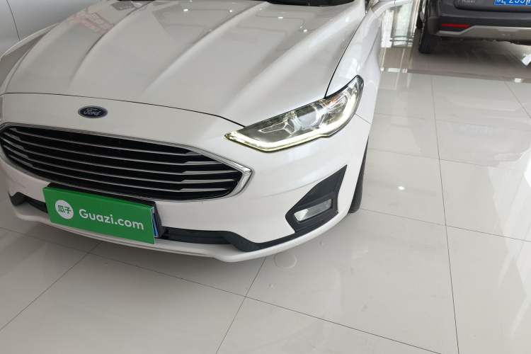 Used Ford Mondeo 2020 EcoBoost 180 Stylish Model Left Front Headlight