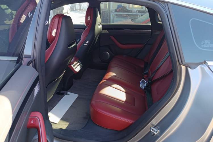 Used Hima Luxeed S7 2024 Max RS Four-Wheel-Drive Performance Edition
